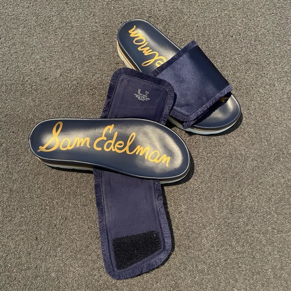 Sam Edelman navy slide - Picture 4 of 4